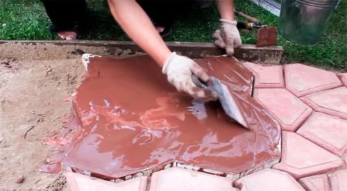 Формы своими руками для изготовления садовых дорожек. Садовая дорожка своими руками при помощи формы