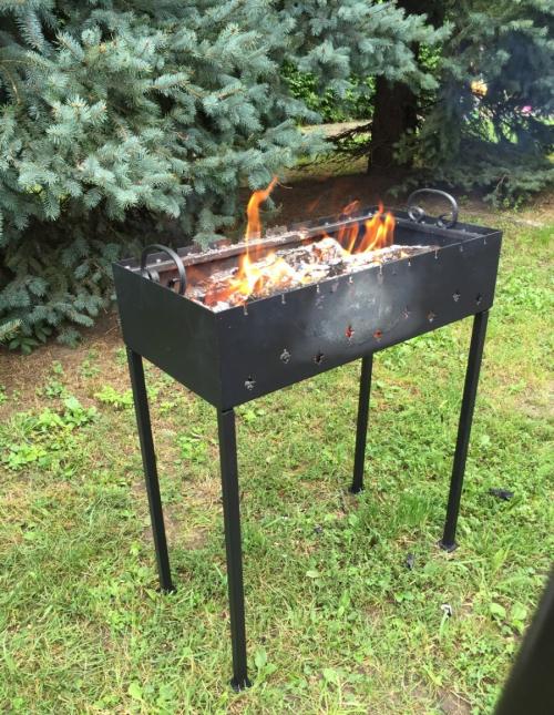 Универсальный мангал своими руками. Мангал своими руками — инструкция, как сделать из метала и кирпича (100 фото новинок)