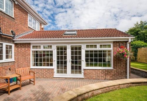 Отмостка красивая вокруг дома. Отмостка дома своими руками —, как сделать защита фундамента? Пошаговая инструкция (71 фото)