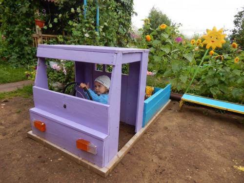 Как сделать площадку для автомобиля. Площадка под автомобиль своими руками — оригинальные идеи, как ее построить самостоятельно, инструкция в обзоре на фото!