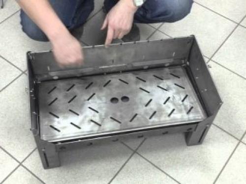 С чего сделать мангал. Способ третий: на каркасе из уголков 06