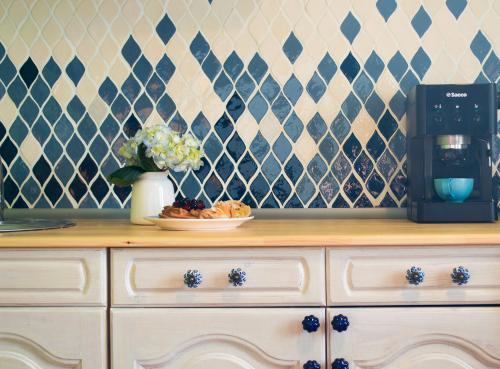 Как сделать плитку ручной работы. Идея