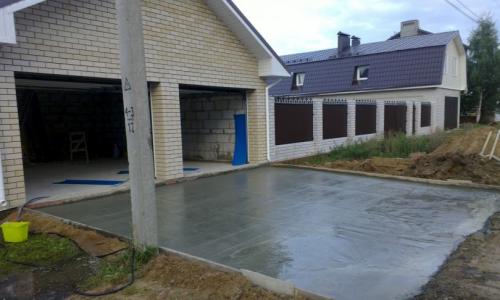 Как сделать площадку для автомобиля. Площадка под автомобиль своими руками — оригинальные идеи, как ее построить самостоятельно, инструкция в обзоре на фото!