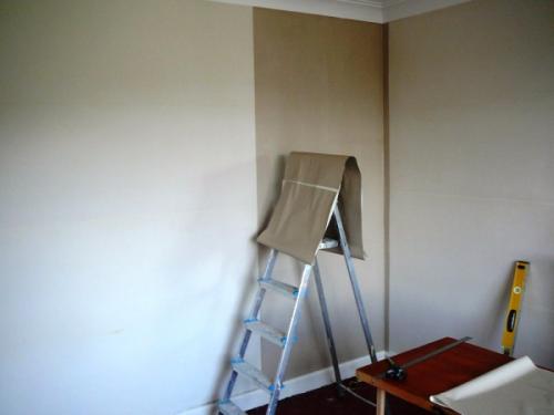 Как красить стеклообои под покраску. Покраска и поклейка стеклообоев