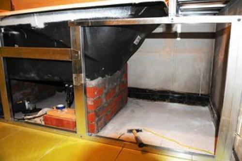 Как установить ванну если нет ножек. Установка на кирпичное основание