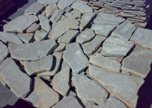 Как правильно закрепить каменные плиты для скамейки. Укладка дикого камня — описание процесса с пошаговой инструкцией