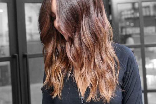 Как подобрать краску для волос и цвет оттенка под тон кожи. Подбираем цвет волос к лицу: рассматриваем удачные и неудачные варианты 06