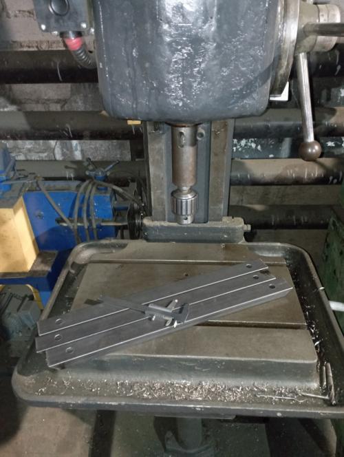 Наша скамейка на металлокаркасе. Универсальный металлокаркас лавки