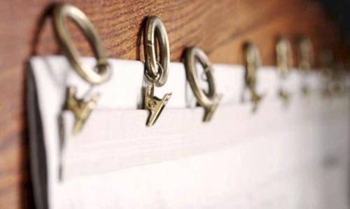 Как повесить шторы на потолочный карниз. Как красиво драпировать полотнище? 10 Как повесить шторы на потолочный карниз. Как красиво драпировать полотнище? 10