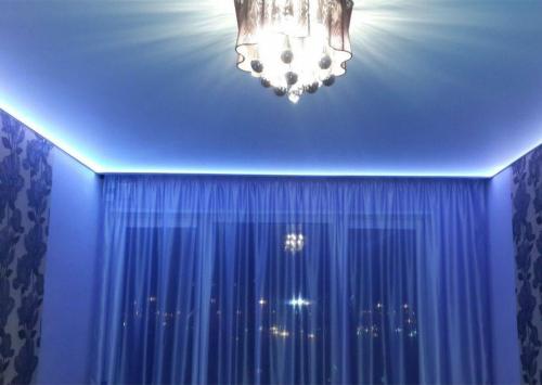 Выбор профиля для натяжных потолков. Багеты для натяжного потолка – материалы 03