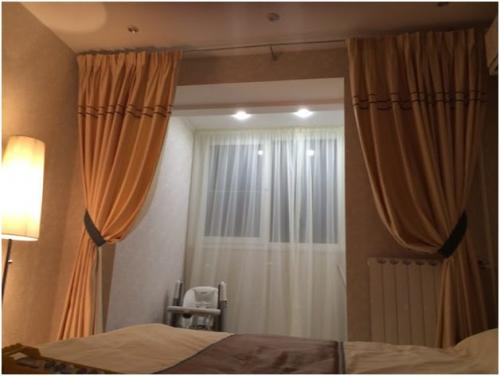 Настенный карниз для натяжного потолка. Настенные карнизы