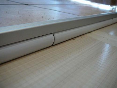 Резиновый порог для ванной. Простая инструкция, как самостоятельно сделать порог в ванной комнате