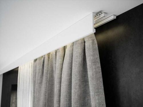 Шторы на потолочный карниз. Плюсы и минусы подобного решения