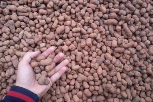 Потолок под крышей в частном доме. Дом с холодным чердаком – чем утеплить потолок