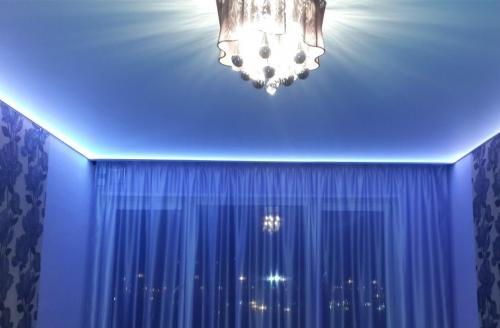 Парящий потолок