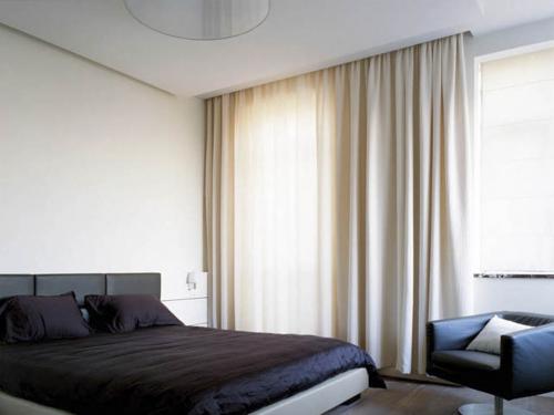 Выбираем шторы в зал на потолочный карниз. Разновидности потолочных карнизов 08 Выбираем шторы в зал на потолочный карниз. Разновидности потолочных карнизов 08