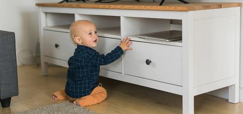 Какие современные методы защиты мебели существуют и насколько они эффективны. Как защитить мебель от детей: практичные советы