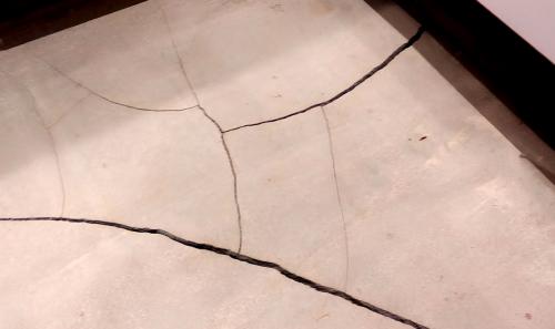 Какие ошибки чаще всего допускаются при защите пола и мебели, и как их избежать. 10 ошибок, которые могут испортить ламинат: как избежать повреждений