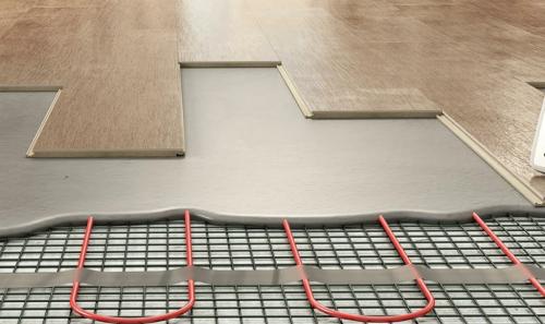 Какие ошибки чаще всего допускаются при защите пола и мебели, и как их избежать. 10 ошибок, которые могут испортить ламинат: как избежать повреждений