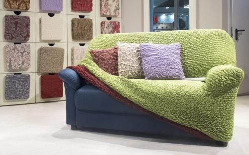 Какие материалы лучше всего подходят для защиты дивана от пыли и повреждений. КАК ВЫБРАТЬ ЧЕХОЛ НА ДИВАН