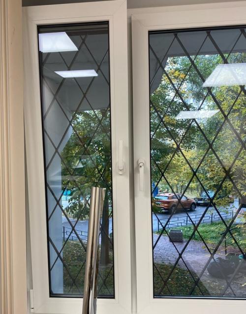 Как правильно наносить защитную пленку на окна. Как правильно самому наклеить солнцезащитную пленку для окон