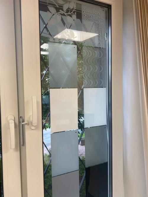 Какие бывают виды защитных пленок для окон. Как правильно выбрать плёнку для окон и какие они бывают?!