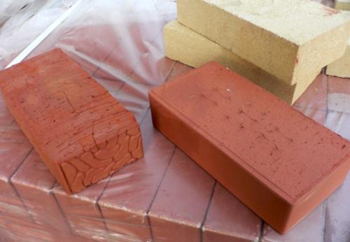 Какие факторы влияют на выбор кирпича для каминов и печей. Какой кирпич использовать для изготовления камина, практика выбора