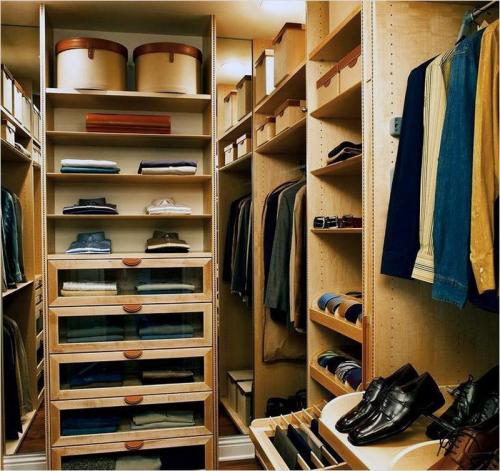 Маленькая гардеробная. Как сделать гардеробную в маленькой комнате: полезные советы