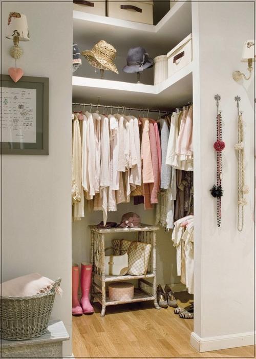 Маленькая гардеробная. Как сделать гардеробную в маленькой комнате: полезные советы