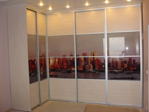 Выбор вида и дизайна углового шкафа-купе для гостиной комнаты. Выбор углового шкафа