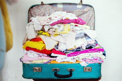 Где организовать гардеробную в однушке. Как организовать хранение в однушке: 7 примеров и 25 фото для вдохновения