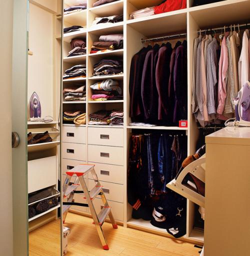 Как сделать гардеробную из кладовки. Особенности, как делается гардеробная из кладовки