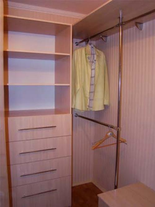 Как сделать гардеробную из кладовки. Особенности, как делается гардеробная из кладовки