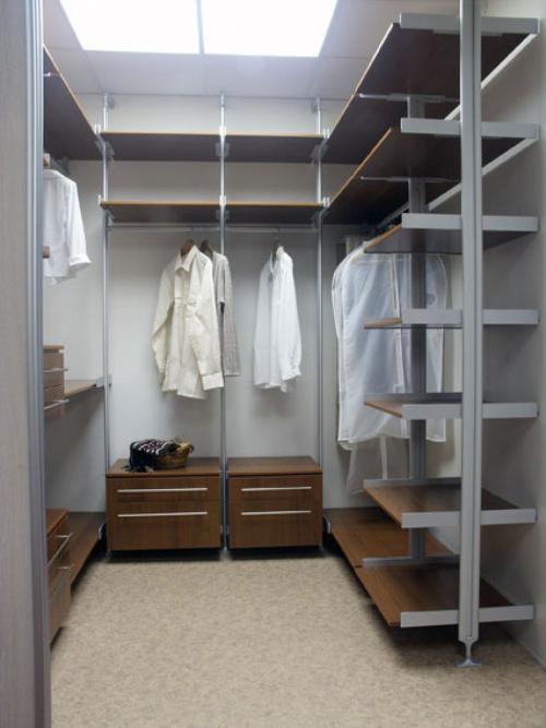 Как сделать гардеробную из кладовки. Особенности, как делается гардеробная из кладовки