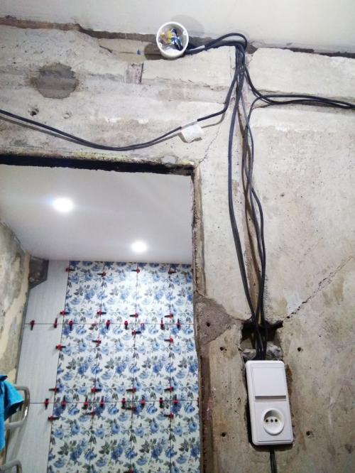 Ремонт в ванной в хрущевке. Бюджетный ремонт в хрущевке (част.  Санузел)