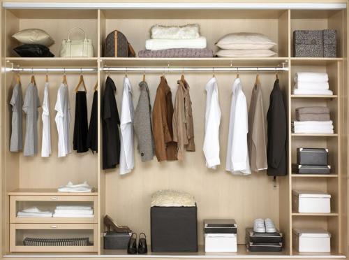 Гардеробная комната в квартире. Дизайн гардеробной 2022: ТОП-200 лучших идей планировки 05