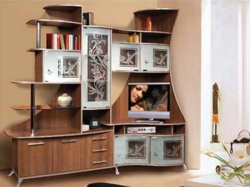 Стенка с угловым шкафом в гостиной и отличительные черты. Разновидности конструкций 31