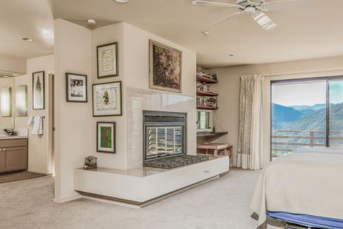 Угловая мебель в гостиную. Особенности угловой мебели в гостиную, существующие варианты