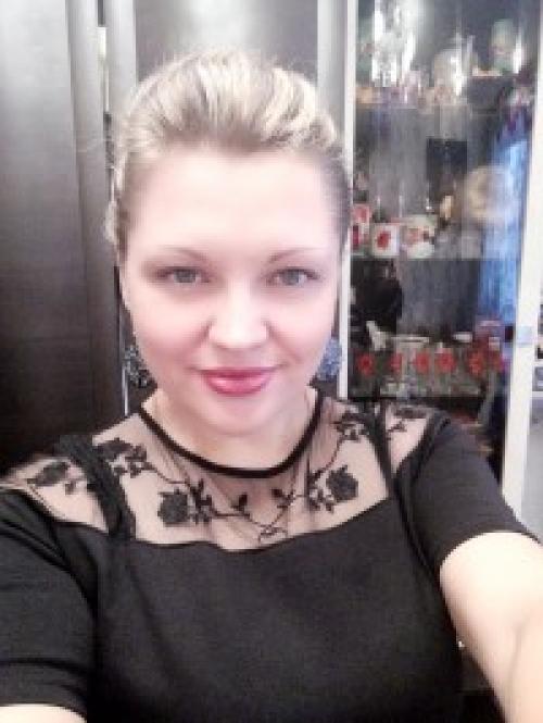 Пчелы из пластиковой бутылки на дачном.. Делаем простейший улей из бутылки 01