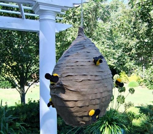 Поделка из пластиковой бутылки своими руками пчелка. Как сделать из пластиковой бутылки пчелу? 16 Поделка из пластиковой бутылки своими руками пчелка. Как сделать из пластиковой бутылки пчелу? 16