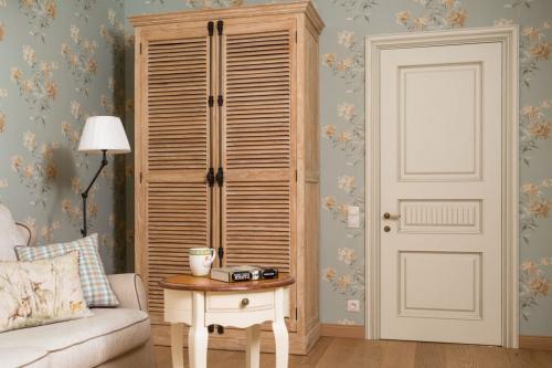 Цвета дверей межкомнатных. Зависимость цвета дверей от общей стилистики отделки комнат в квартире