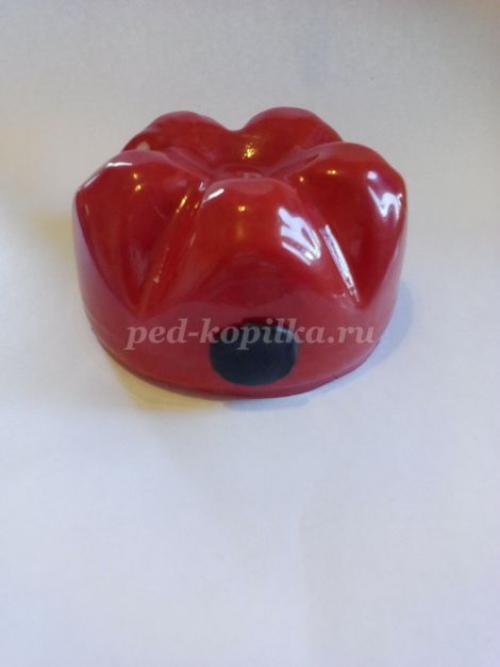 Весёлые пчёлки из пластиковых бутылок своими руками 19