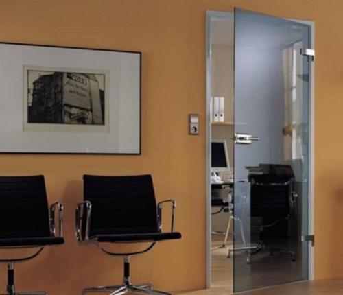 Как подобрать цвет межкомнатной двери. ВЫБИРАЕМ МЕЖКОМНАТНУЮ ДВЕРЬ: ЧТО СОВЕТУЮТ ДИЗАЙНЕРЫ 02 Как подобрать цвет межкомнатной двери. ВЫБИРАЕМ МЕЖКОМНАТНУЮ ДВЕРЬ: ЧТО СОВЕТУЮТ ДИЗАЙНЕРЫ 02