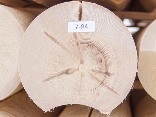 Достоинства и недостатки домов из оцилиндрованного бревна. Выбор качественных бревен 01 Достоинства и недостатки домов из оцилиндрованного бревна. Выбор качественных бревен 01