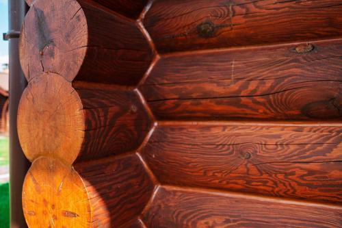 Достоинства и недостатки домов из оцилиндрованного бревна. Выбор качественных бревен 05 Достоинства и недостатки домов из оцилиндрованного бревна. Выбор качественных бревен 05