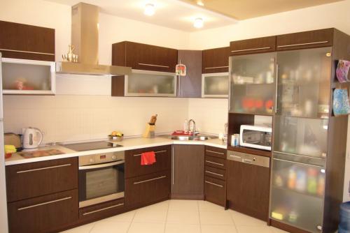 Проект угловой кухни с размерами. Дизайн угловой кухни: 70+ фото реальных интерьеров