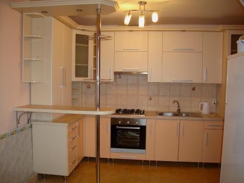 Проект угловой кухни с размерами. Дизайн угловой кухни: 70+ фото реальных интерьеров