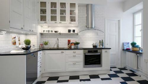 Кухня с антресолями до потолка. Когда уместно делать кухню с антресолями? 19