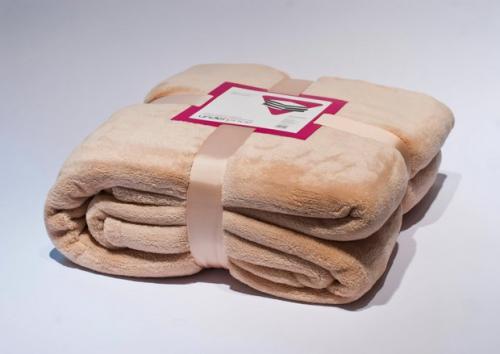 Плед из микрофибры. Мягкий и теплый плед из микрофибры — любимец семьи