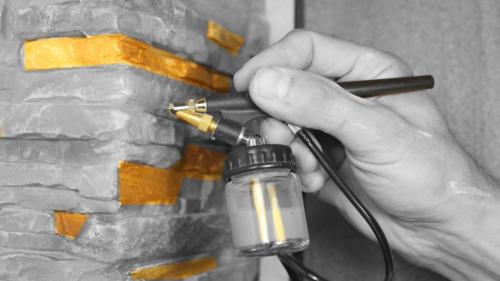 Краска для гипса. Преимущества и недостатки самостоятельного покрытия